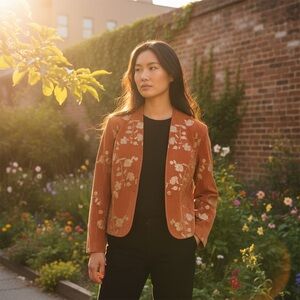 Dressbarn Plus Size 18/20 Orange with Gold Embroidery Asian Jacket